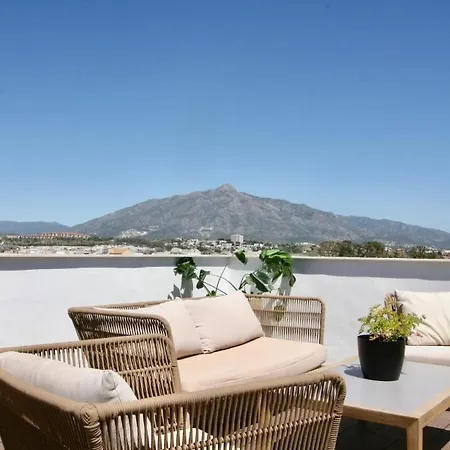 Apartment Penthouse W/ Spectacular View Marbella