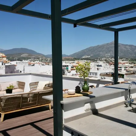 Penthouse W/ Spectacular View Apartment *